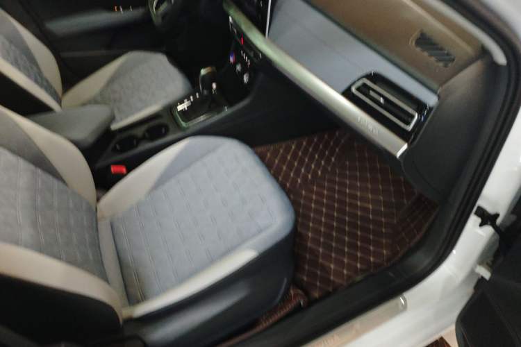 Used Volkswagen Lavida 2023 300TSI DSG Full-Comfort Edition