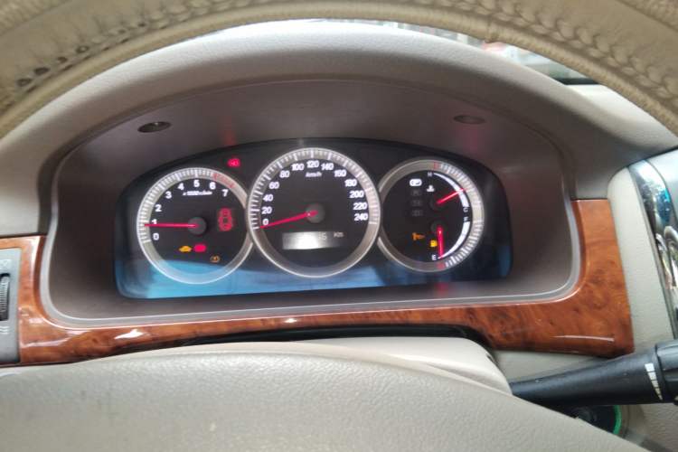 Used Buick LaCrosse 2006 2.4 Luxury Model Instrument Cluster