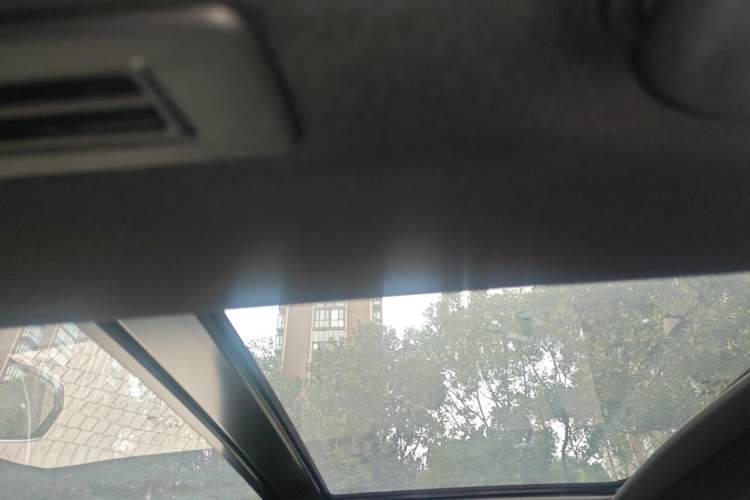 Used Cadillac XT6 2022 2.0T Six-Seater Four-Wheel-Drive Luxury Standard Edition