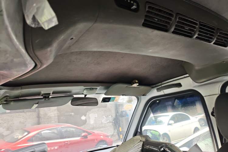 Used Wuling Rongguang 2011 1.2L Base Version