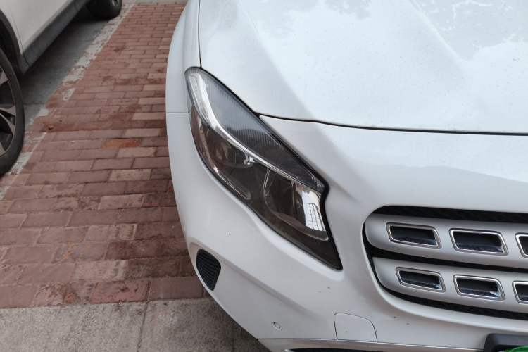 Used Mercedes-Benz GLA 2019 GLA 200 Dynamic Edition Right Front Headlight