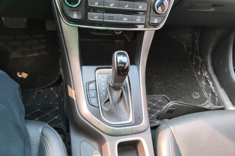 Used Hyundai ix35 2019 2.0L Automatic 2WD Zhiyong·Changxiang Edition China VI Standard