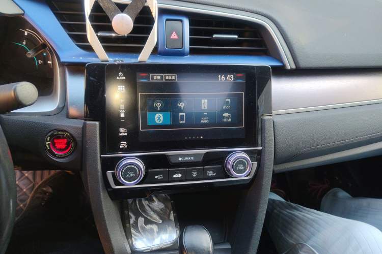 Used Honda Civic 2016 220TURBO CVT Prestige Edition
