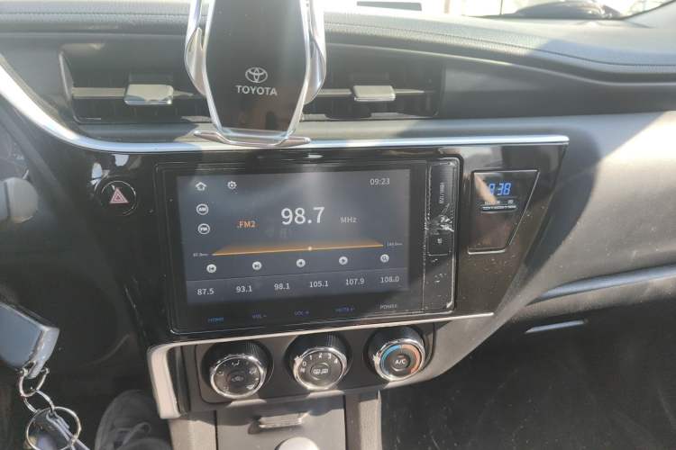 Used Toyota Corolla 2017 Revised Version 1.2T S-CVT GL-i