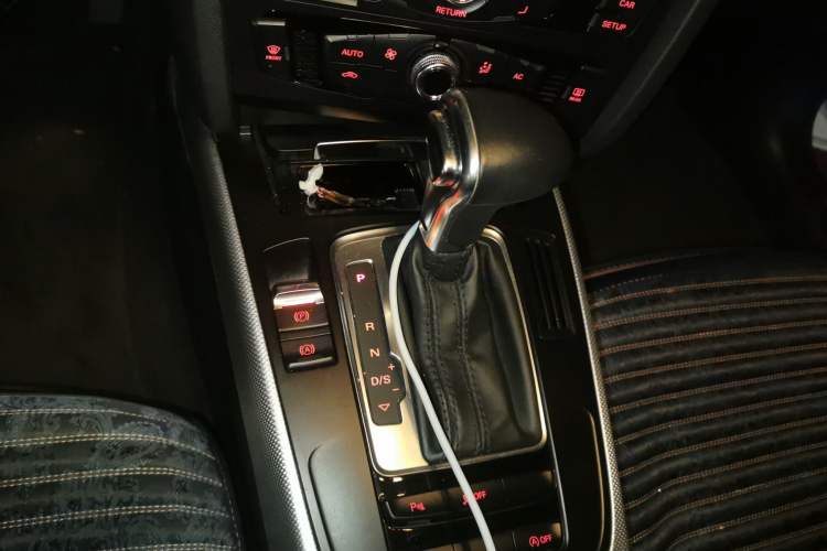 Used Audi A4L 2013 35 TFSI Automatic Standard Model
