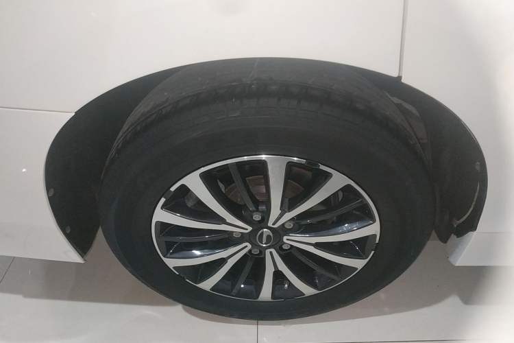 Used GAC Trumpchi M8 2021 Lingxiu Series 390T Deluxe Edition Right Rear Wheel Hub