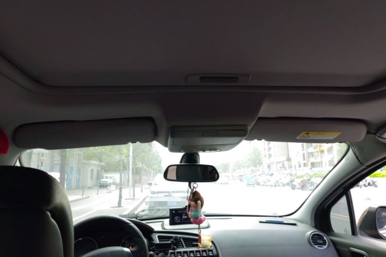 Used Peugeot 3008 2013 1.6THP Automatic Prestige Edition Headliner