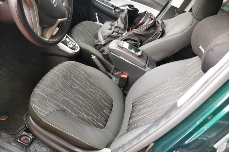 Used CHANGAN OSHAN Benni E-Star 2021 National Edition Xin Yue Version (Fast-Charging Edition) Lithium Iron Phosphate (31.18 kWh) Left Front Seat