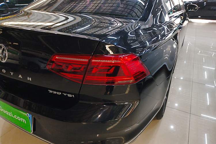 Used Volkswagen Magotan 2020 330TSI DSG Leading Model