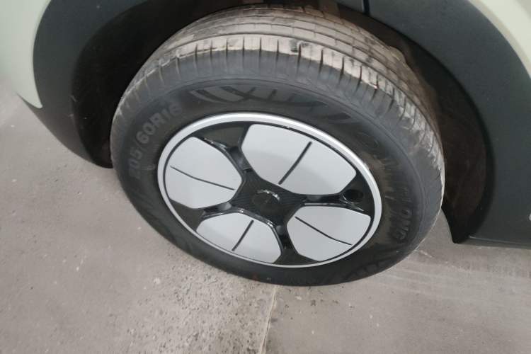 Used Geely Galaxy Geome 2025 310km Youth Edition
