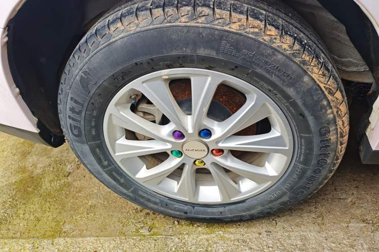 Used Haval M6 2021 PLUS 1.5T DCT Luxury Smart Connectivity Model Right Rear Wheel Hub