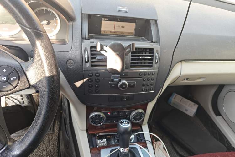 Used Mercedes-Benz C-Class 2010 C 200 CGI Elegance Model
