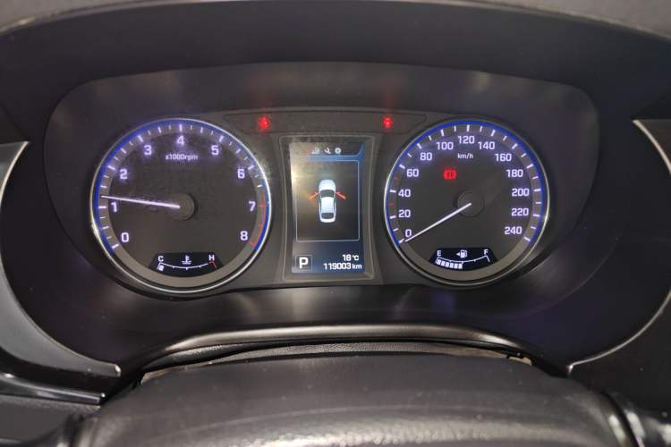 Used Hyundai Mistra 2014 1.8L Automatic Deluxe DLX Model
