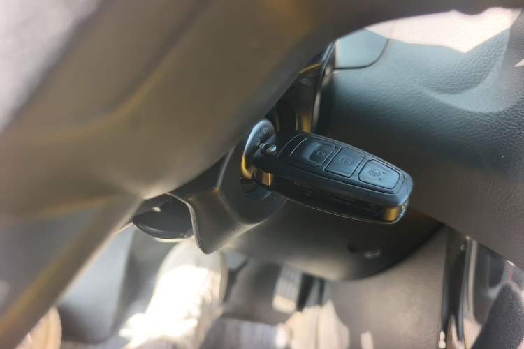 Used Ford Focus 2017 Sedan 1.6L Automatic Fashion Edition Smart Drive Version