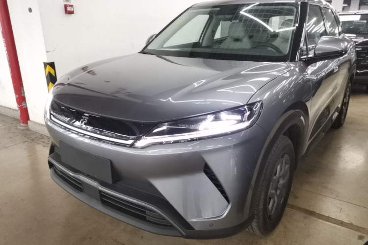 Used BYD Yuan UP 2025 Model 301KM Leading Version