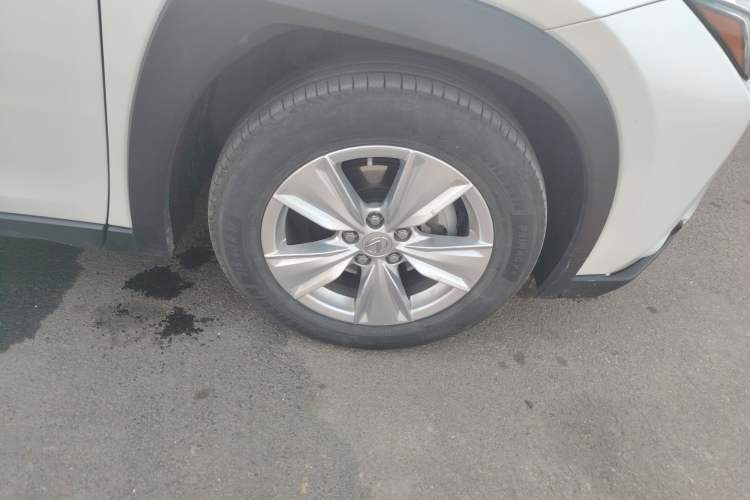 Used Lexus UX 2020 260h Explore & Adventure Edition