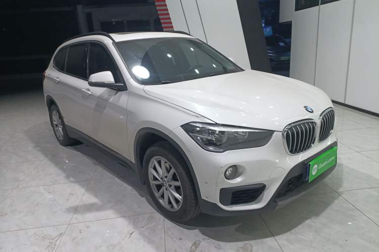 Used BMW X1 2019 sDrive18Li Fashion Model Front Right 45 Deg