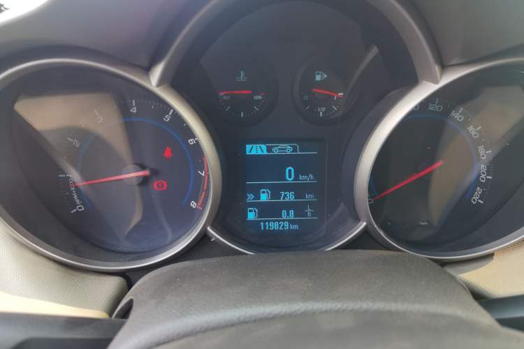 Used Chevrolet Cruze 2015 1.5L Classic SE MT