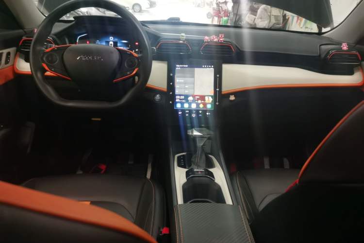 Used Dongfeng Aeolus Yixuan 2023 Mach Edition 1.5L Automatic Chasing Shadow Version Audio And AC Panel