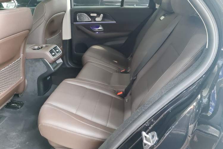 Used Mercedes-Benz GLE 2023 GLE 350 4MATIC Stylish Model
