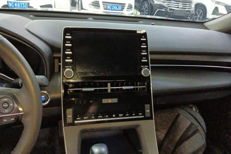 Used Toyota Avalon 2019 2.0L Luxury Edition China VI Standard