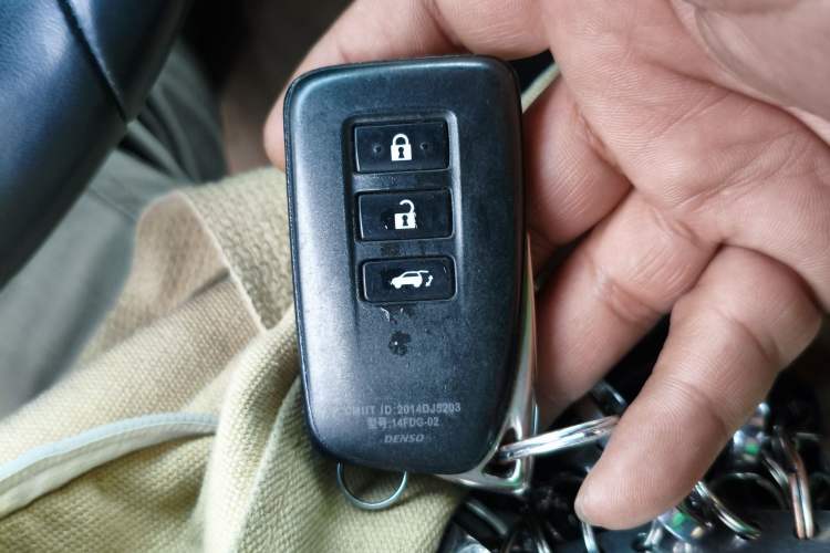 Used Lexus ES 2022 300h Excellence Edition
