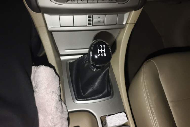 Used Ford Focus 2013 Hatchback Classic 1.8L Manual Fashion Edition