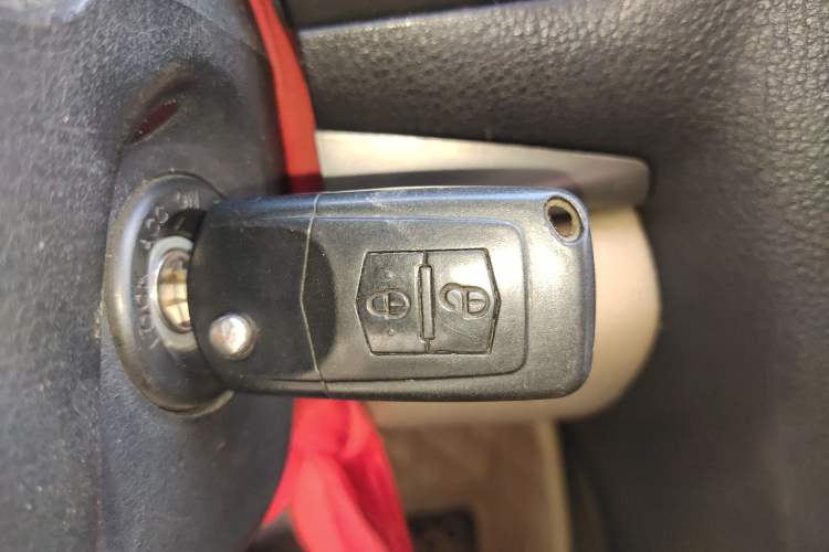 Used Bestune B50 2012 1.6L manual fashion version