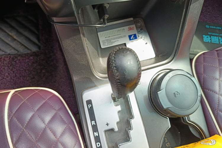 Used Kia Sorento 2012 2.4L Gasoline Supreme Edition