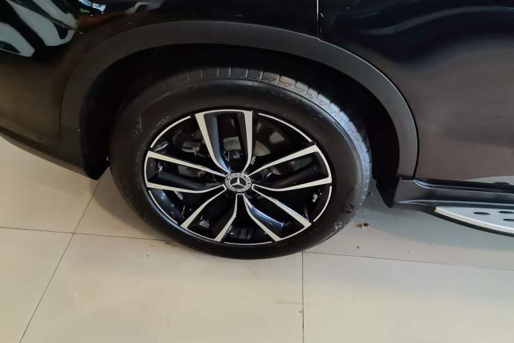 Used Mercedes-Benz GLC 2022 Second Facelift GLC 260 L 4MATIC Luxury Edition