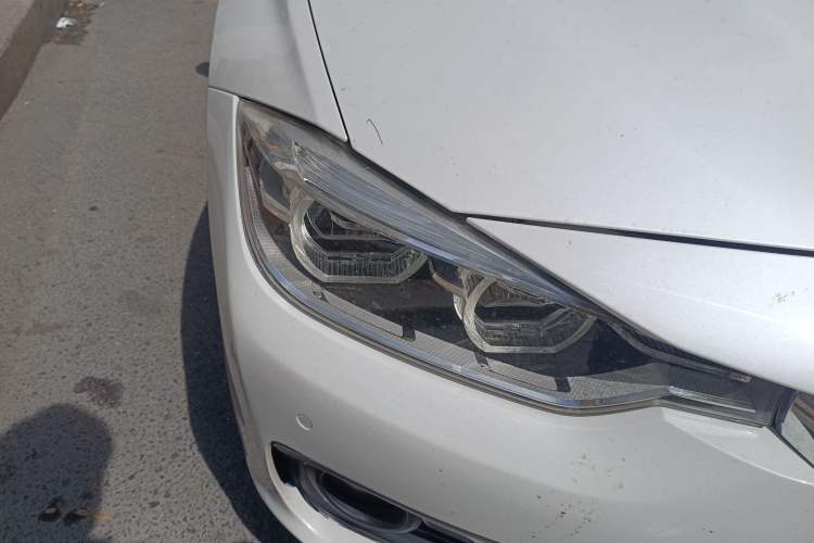 Used BMW 3 Series 2018 320Li Fashion Model Right Front Headlight