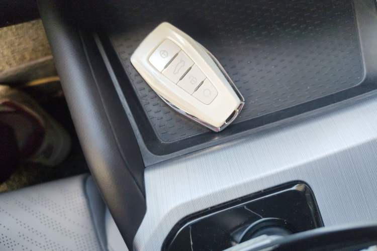 Used Geely Auto Preface 2021 2.0TD Designer's Recommended Edition Vehicle Key