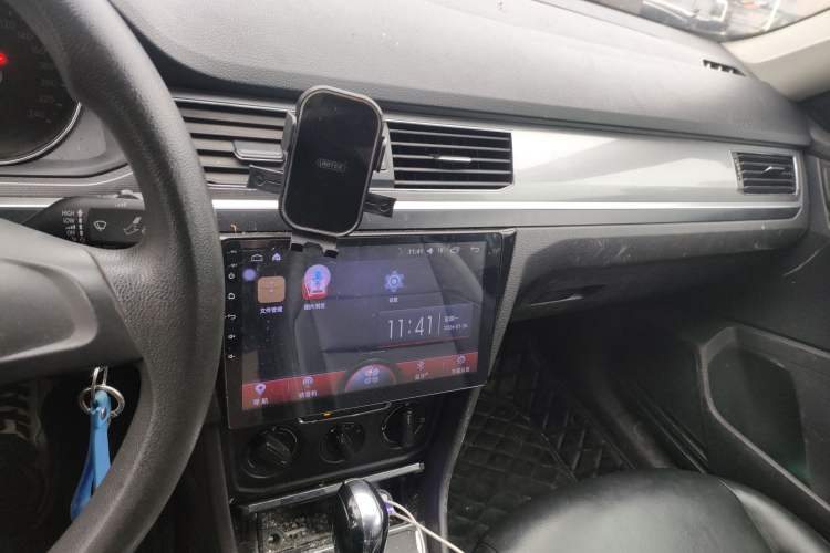 Used Volkswagen Bora 2016 1.6L Automatic Fashion Model
