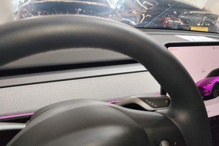 Used Tesla Model Y 2023 Long-Range All-Wheel-Drive Version Gear Lever