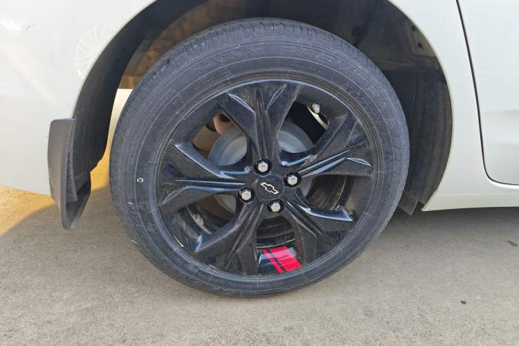 Used Chevrolet Cavalier 2020 Redline 325T Automatic Xinshang Edition China VI Standard
