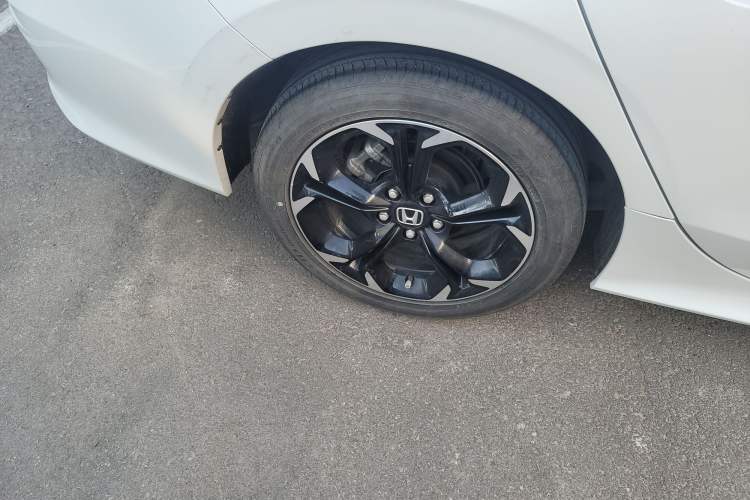 Used Honda Civic 2022 240TURBO CVT Dynamic Edition Right Rear Wheel Hub