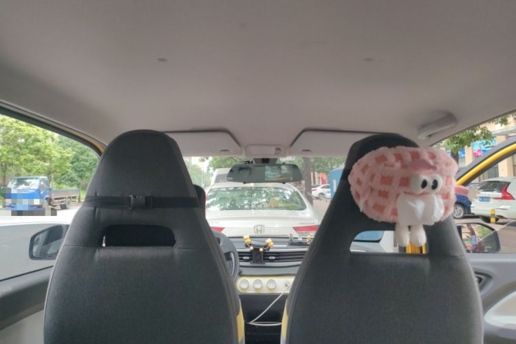 Used Wuling Hongguang MINIEV 2022 Macaron Premium Model – Lithium Iron Phosphate Headliner