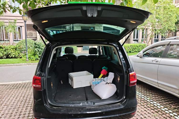 Used Volkswagen Sharan 2016 380TSI Comfort Edition 7-Seater