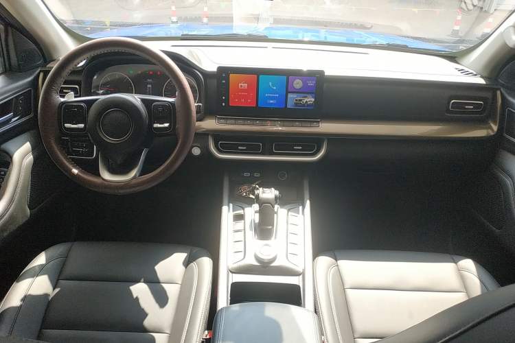 Used Great Wall Poer 2023 2.0T Commercial Version Automatic Diesel 4x4 Elite Long-Box GW4D20M