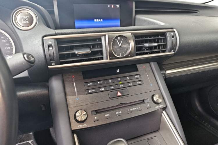 Used Lexus IS 2017 300 FENGSHANG Edition
