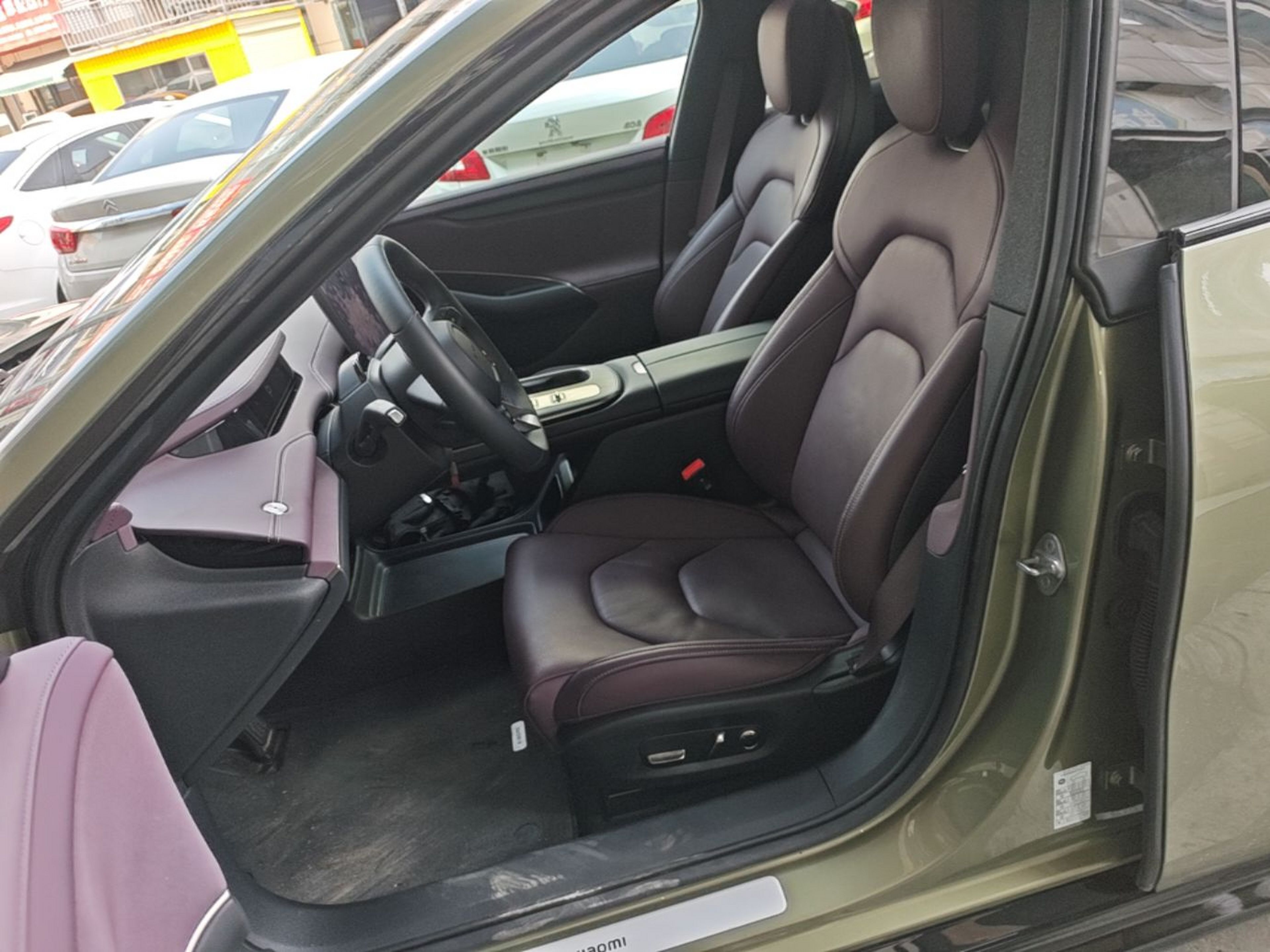 Interior delantero