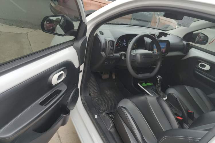 Used Roewe Clever 2022 311km QiQi BoBo Edition Driver Seat