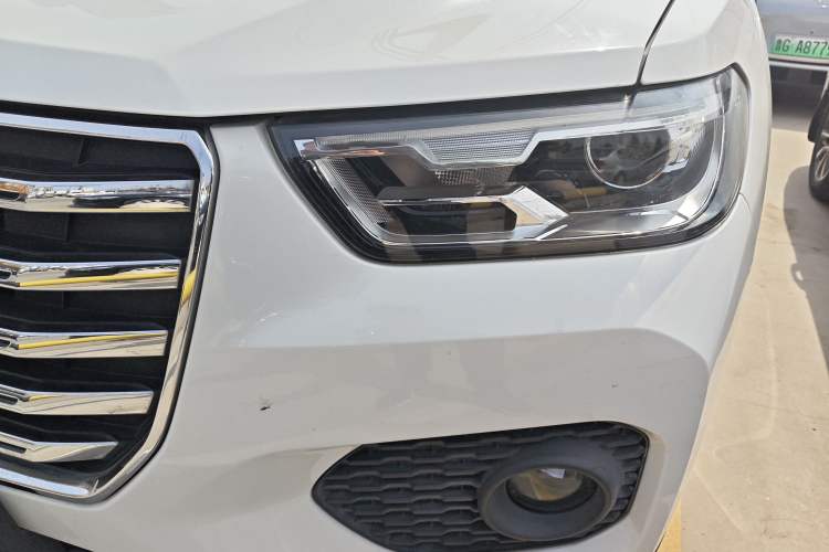 Used Haval H2s 2017 Red-Label 1.5T Manual Elite Model