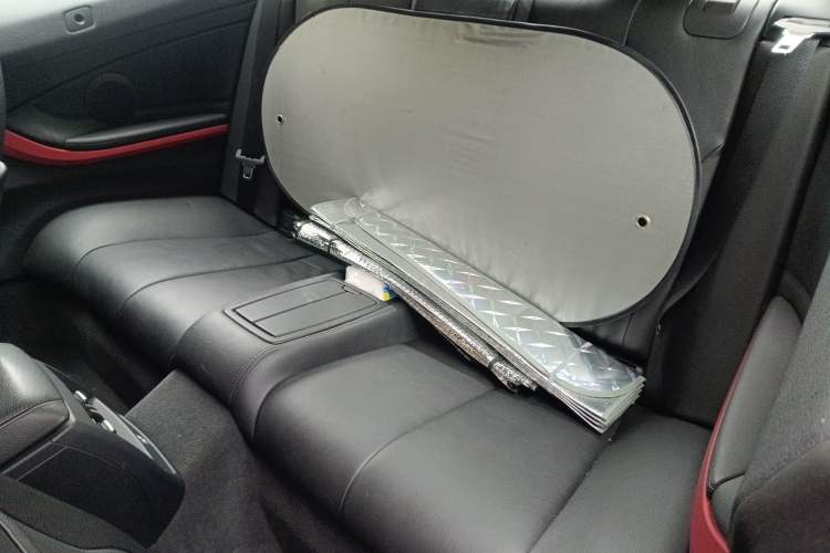 Used BMW 4 Series 2014 428i xDrive Convertible Design Package Edition Interior 4