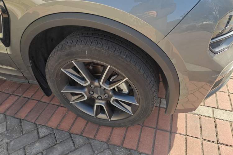 Used Lynk & Co 01 2021 2.0TD Two-Wheel-Drive Pro Trim
