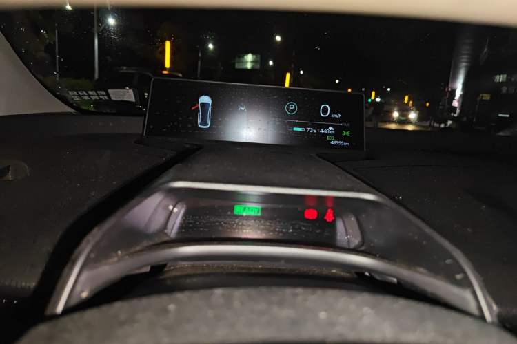 Used Toyota bZ3 2023 616 km Long-Range PRO
