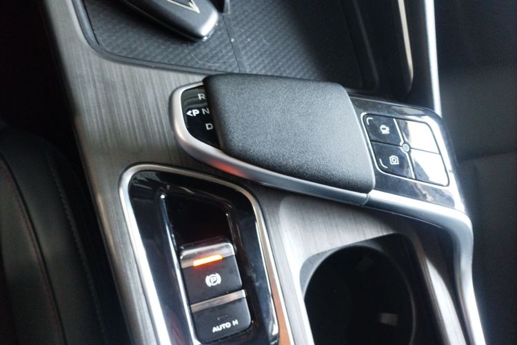 Used Changan UNI-T 2020 1.5T Prestige Version
