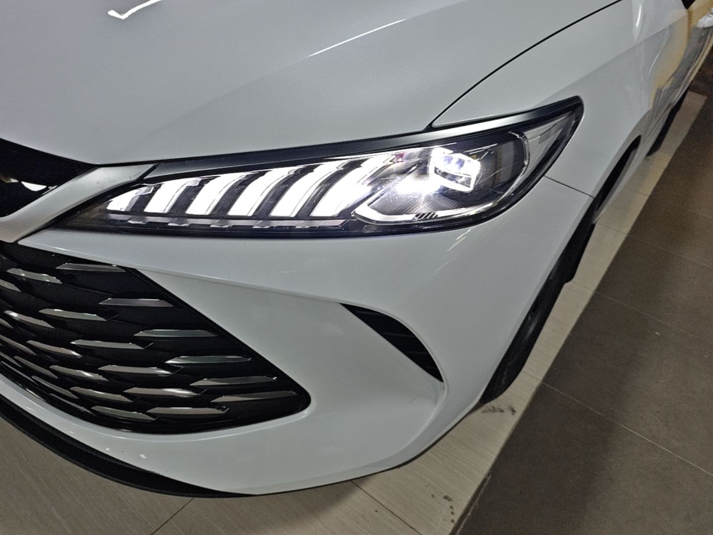 BYD Qin PLUS 2025 DM-i Smart Drive 55KM Leading Model — снимка 8