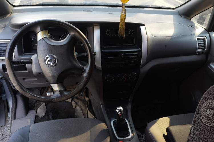 Used Dongfeng Shuaike 2010 1.6L Manual Utility Version
