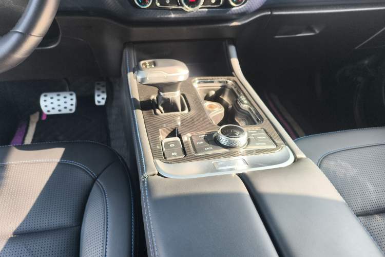 Used BAIC Off-Road BJ40 2020 2.0T Automatic Four-Wheel Drive Urban Hunter Edition Chivalrous Type
